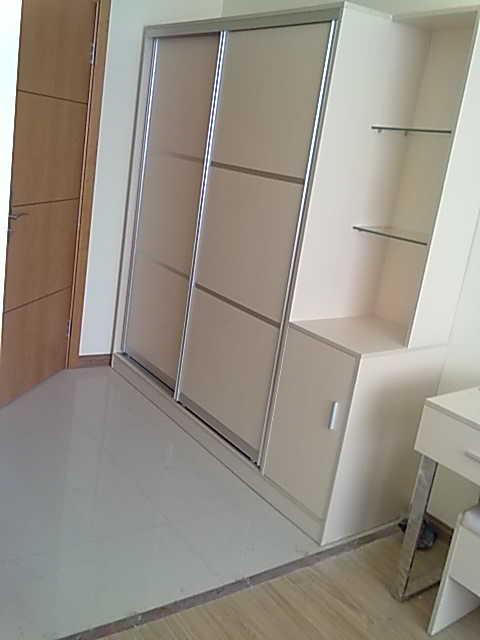 �������ڼ��Ű칫�Ҿ߹��̰���չʾ